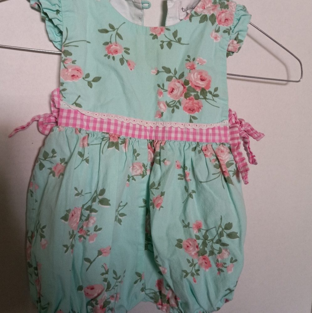 Baby girl rompers
